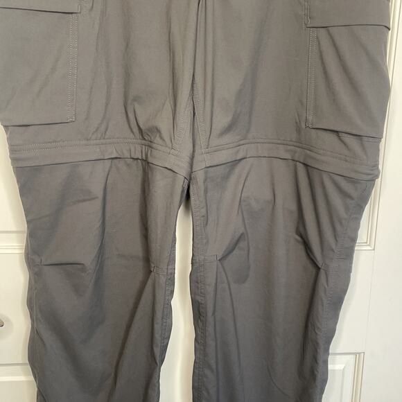 REI Co-op Sahara Relaxed Convertible Pants - Women's Sz 20W Classic Zip Offs - Picture 3 of 16